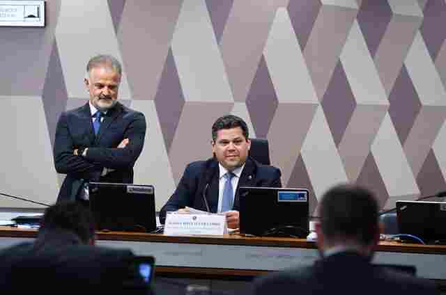 CCJ do Senado pode votar novos critérios para juiz decidir sobre prisão preventiva