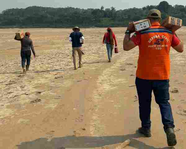 Seca extrema no rio Madeira ainda afeta navegação e força medidas emergenciais