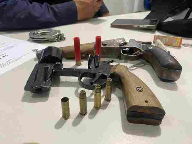 Trio é preso com duas armas caseiras na zona leste de Porto Velho