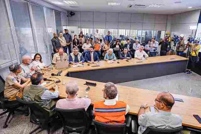 Presidente monitora incêndios no país e garante apoio aos estados