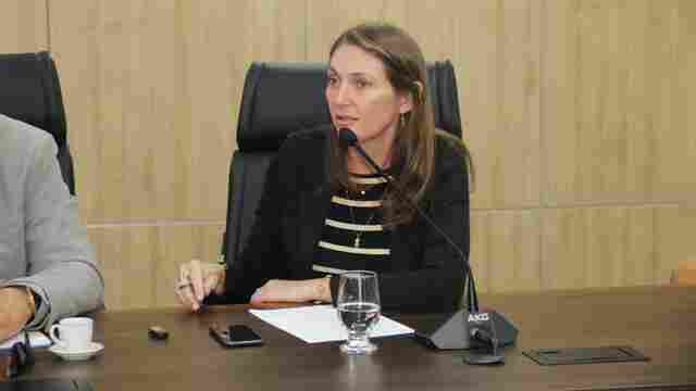 Deputada Gislaine Lebrinha garante recurso para Saúde em Alvorada do Oeste