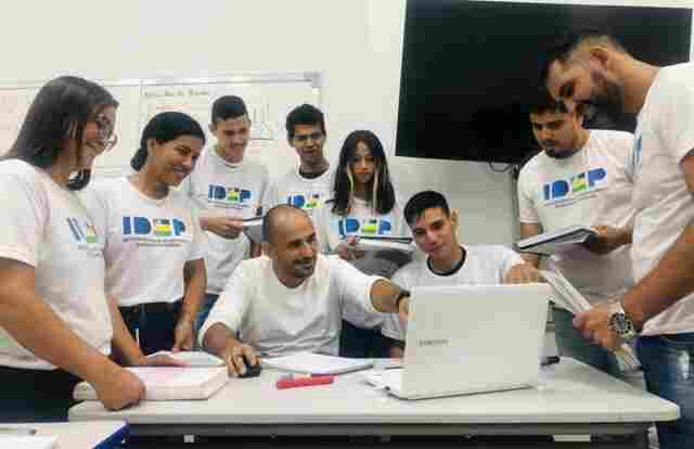 Inscrições do processo seletivo para contração de professor instrutor começam nesta terça-feira