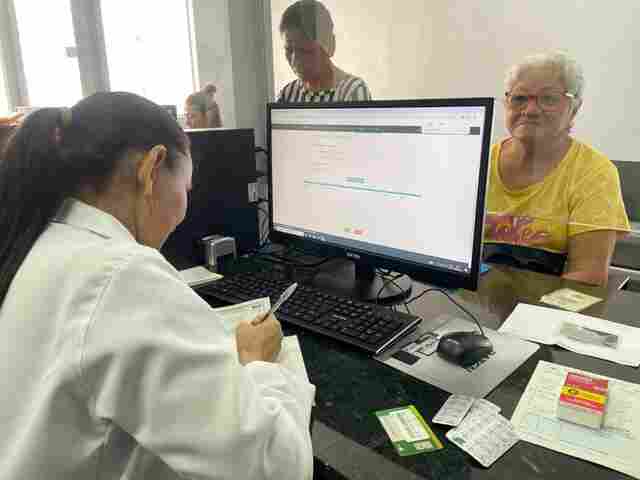 População pode retirar medicamentos aos sábados na farmácia básica municipal