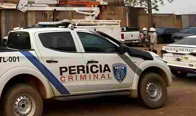 Proprietários de comércios são presos por furto de energia em operação na capital