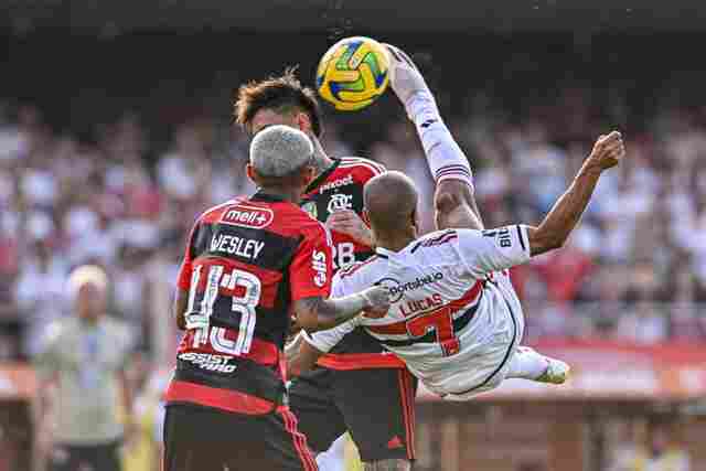 São Paulo e Flamengo fazem parte de seleto grupo de campeões do futebol mundial