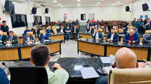 Câmara aprova reforma de Léo Moraes com mudanças e criação de secretarias; agências são extintas e empréstimo de R$ 300 milhões é aprovado