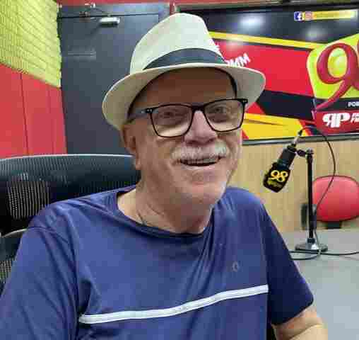 Morre o professor Jorge Peixoto, "dinossauro" do Papo de Redação, aos 68 anos