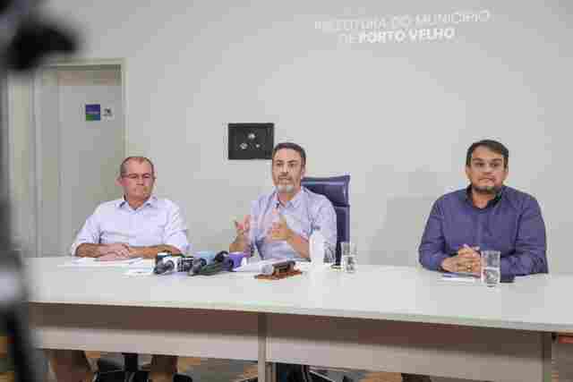 Em coletiva, Léo Moraes apresenta contas públicas e situação fiscal do município de Porto Velho