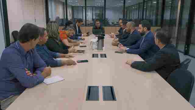 Após cobrança, Tribunal de Contas convoca Prefeitura e pede explicações sobre contrato do lixo
