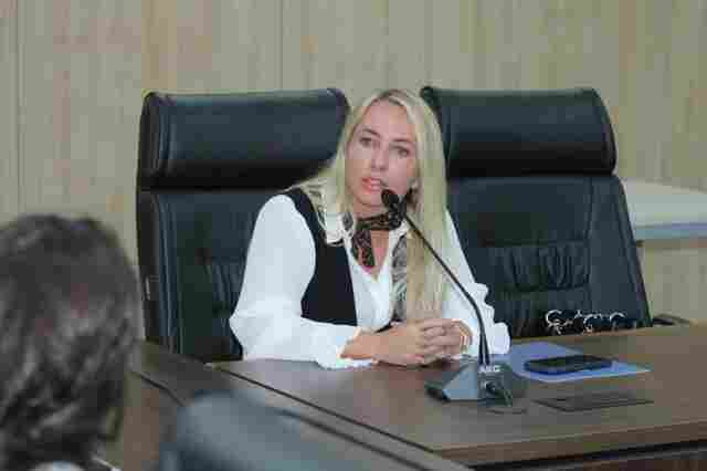 Ieda Chaves reforça apelo pela reforma e revitalização do Colégio Tiradentes de Jaci-Paraná