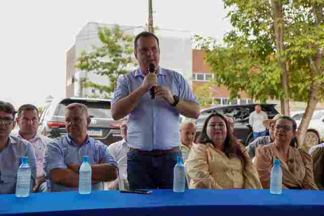 Deputado Luís do Hospital celebra início das obras do Centro de Hemodiálise de Jaru