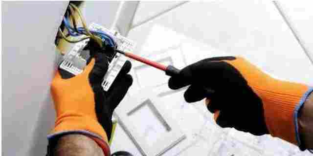 Energisa compartilha orientações de segurança com a rede elétrica durante reformas em casa