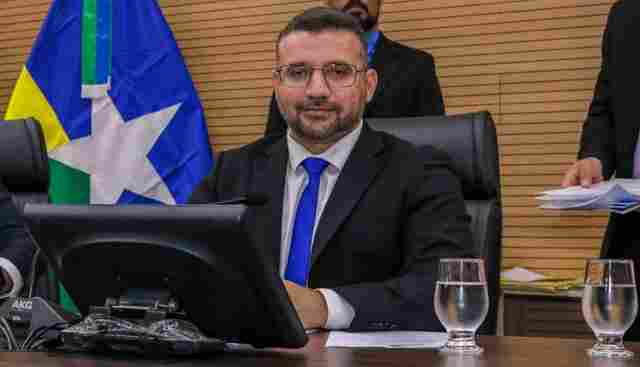 Deputado Ribeiro destina emenda parlamentar ao IFRO de Ariquemes para transporte estudantil