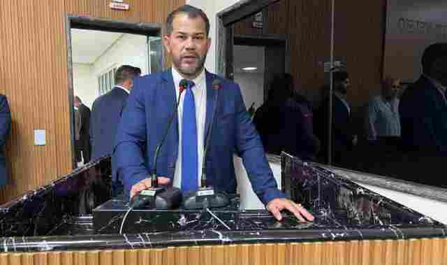 Após três meses de atraso, prefeitura paga empresa que emprega médicos nas UPAs