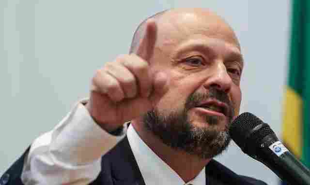 INSS volta a autorizar empréstimos mediante cadastramento biométrico