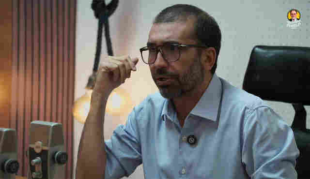 Professor Diego Vasconcelos analisa desafios da democracia e papel do Judiciário em podcast político