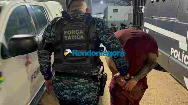 Homem apontado como liderança de facção e com vários mandados de prisão é preso pela PM