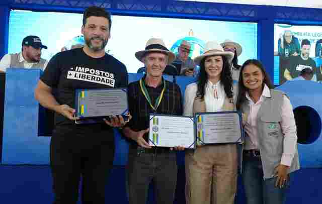 Senador Jaime Bagattoli é homenageado com três honrarias da Assembleia Legislativa pelas contribuições ao estado de Rondônia