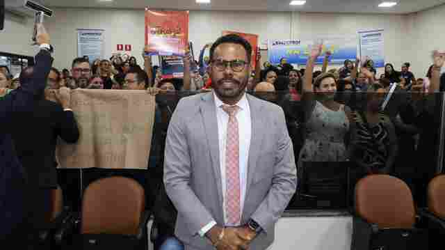 Dr. Santana vota a favor da valorização dos servidores da Educação e da Saúde em Porto Velho