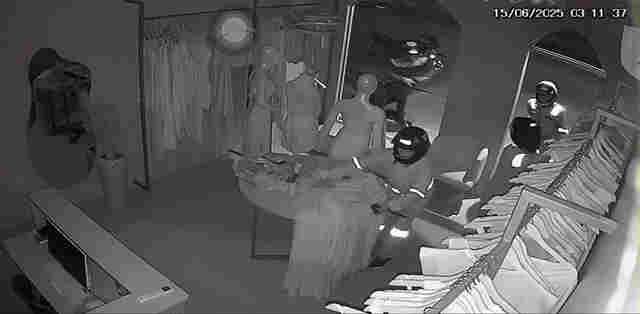 Vídeo: loja é saqueada por grupo durante a madrugada em Porto Velho