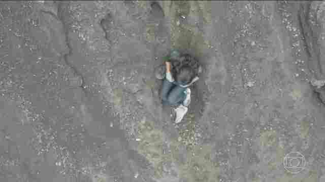 Brasileira é encontrada sem vida na Indonésia após queda em encosta de vulcão