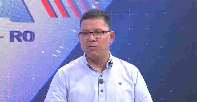 Governador cumpre promessa feita ao vivo, demite vice da SEDEC e nomeia e diretor da Caerd no cargo