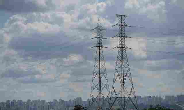 Nova MP tenta evitar alta na conta de luz após derrubada de vetos