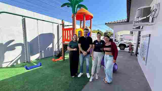 Thiago Flores visita AMAVI e reforça compromisso com políticas públicas para pessoas com autismo