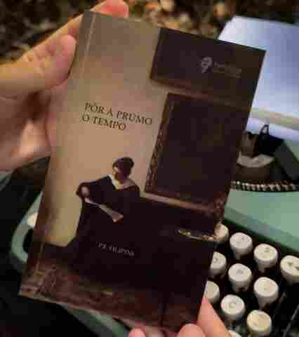 Noite literária em Porto Velho celebra nova edição do livro "Pôr a Prumo o Tempo", da escritora Pâmela Filipini