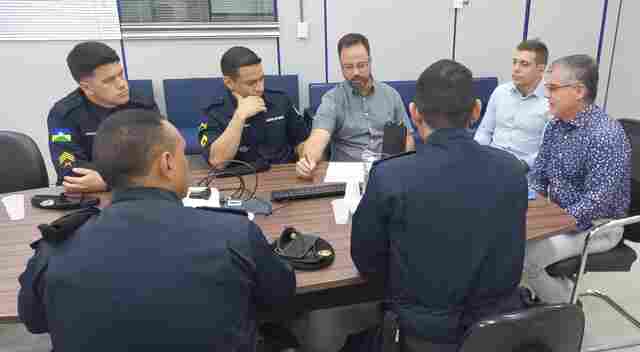 Secretário de Regularização de Porto Velho advoga para expulsar famílias do Porto de Cristo; denúncia foi parar na OAB