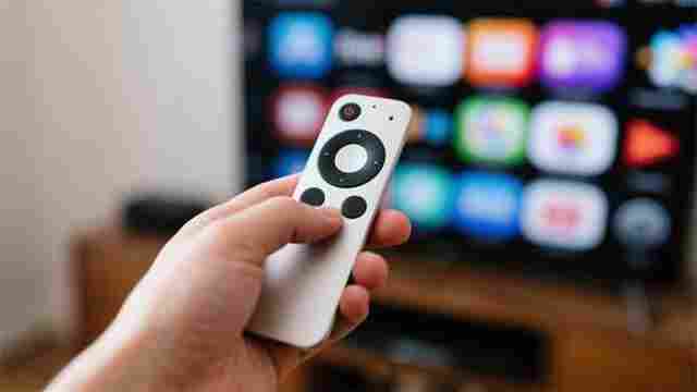 Quase 40% dos brasileiros planejam cancelar serviços de streaming em 2025