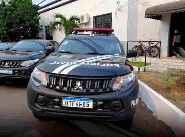 Polícia Civil aponta participação de advogado e policiais em facção criminosa e cumpre 17 mandados de prisão