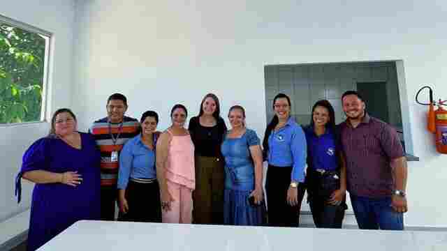 Gislaine Lebrinha inaugura refeitório em escola de Chupinguaia