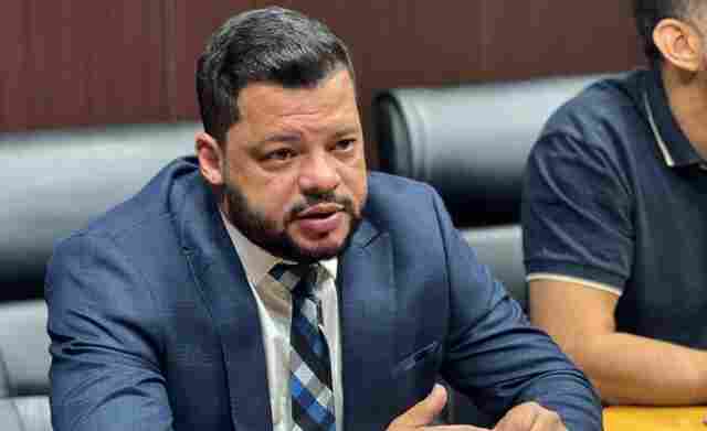 Denúncia ao MPRO acusa deputado Edevaldo Neves de desvio de salários, verbas do gabinete e diárias