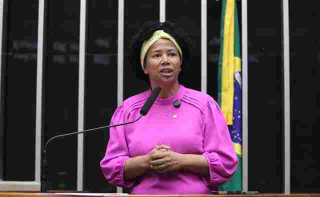 Aprovado projeto relatado pela deputada Silvia Cristina, que garante testes genéticos para prevenir o câncer