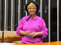 Sílvia Cristina destaca aprovação da PEC 169, que permite acumular cargo de professor com outra função