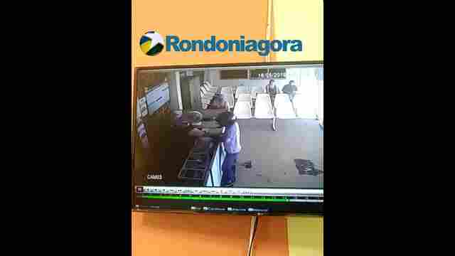 Em 10 segundos, bandido invade, rende e rouba arma de vigilante no Cemetron