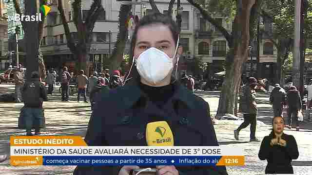 Ministério da Saúde avalia necessidade de terceira dose de vacina