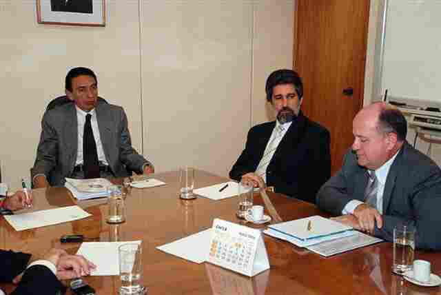 EM AUDIÊNCIA COM MINISTRO, RAUPP COBRA CONSTRUÇÃO DO GASODUTO URUCU-PORTO VELHO