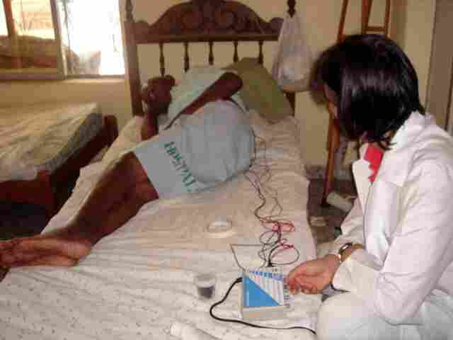 Moradores da São Camilo têm atendimento especial pela Facimed