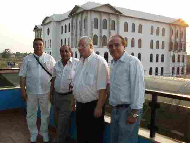 Médico legista Genival Veloso elogia a infra-estrutura da FIMCA