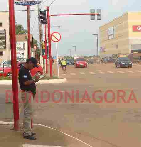 SEMTRAN INAUGURA INDÚSTRIA DE MULTAS NO SHOPPING