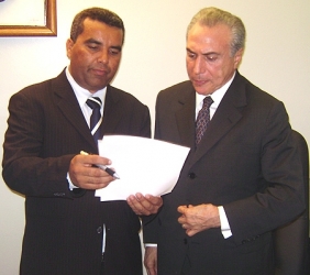 Garçon garante PEC com votos do PV na disputa pela Mesa
