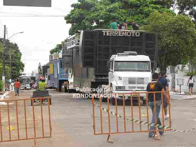 Fiscalização do Detran e PM é grande por toda a área central