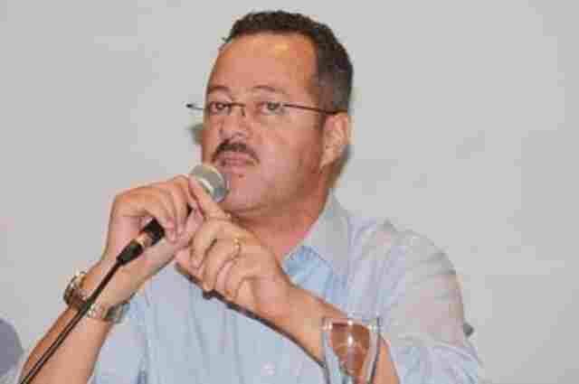 Mãe de vigilante sofre início de derrame, diz resumo da coluna de hoje