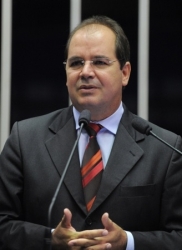 Fuso horário único no Brasil pode acabar com o sonho de senador