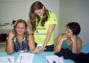 FIMCA e Faculdade Metropolitana investem na saúde do trabalhador
