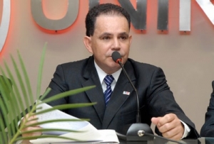 Hélio Vieira confirma que concorre a reeleição na OAB