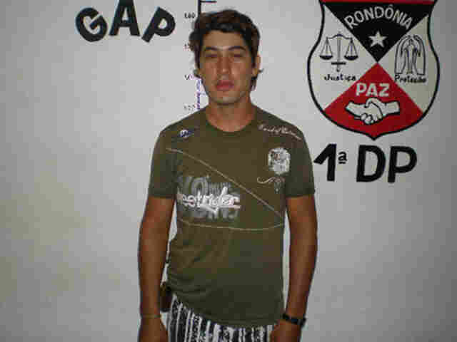 Acusado de receptação é preso com jóias roubadas