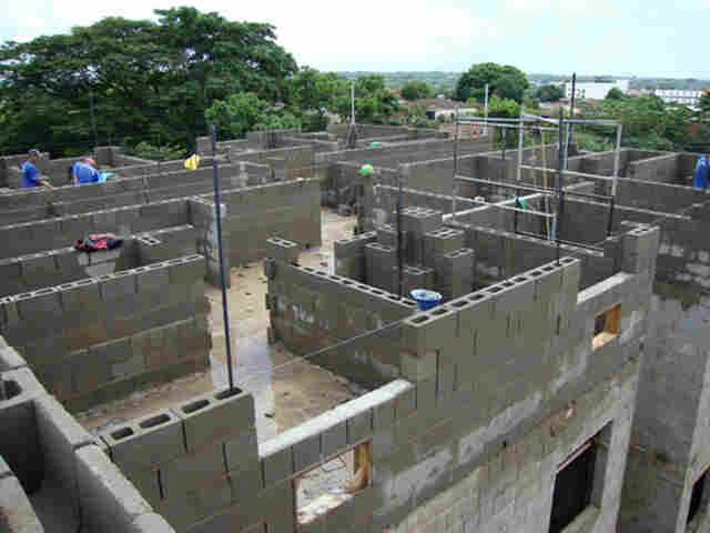 JIRAU ATRASA PAGAMENTO DE OBRAS EM 40 DIAS E EMPREITEIRAS DECIDEM PARALISAR ATIVIDADES EM PORTO VELHO